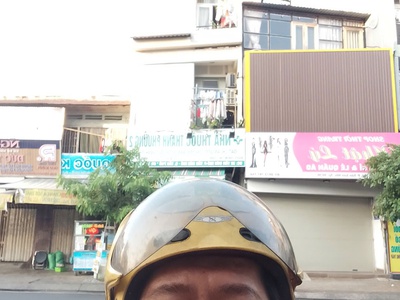 Vị trí vàng là có thật nhà mtkd đỉnh - vị trí mặt tiền đường 26m sầm uất 18m, lề 4m . 2