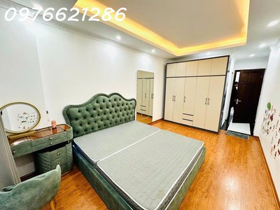 Bán nhà 2 mặt tiền -ngô gia tự -40 m2- ngõ thông tứ tung-10,x tỷ 3