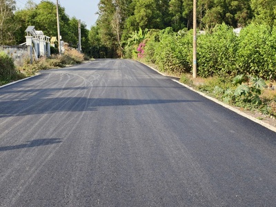 Cần bán 125mv 80 thổ cư , mặt tiền nhựa láng dài 4