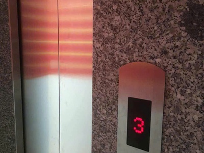 Chủ kẹt tiền cần bán nhanh căn nhà 5 tầng diện tích : 49,8 m2 giá bán : 12 tỷ   thương lượng   lh e 1