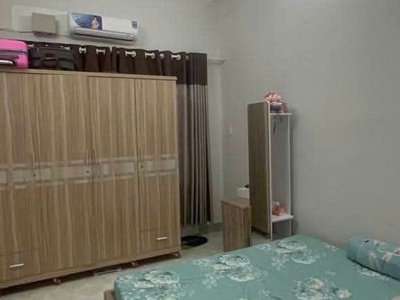 Chủ gấp bán , giảm giá mạnh - nhà 3 lầu - ngay chợ thủ đức - f trường thọ 2