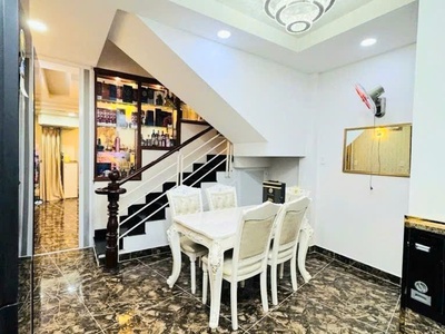 Bán nhà ngõ 10 ni sư huỳnh liên, tân bình: 46m2, 3 tầng, 4pn, 5,6 tỷ, sổ hồng trao tay, giá hời cho 1