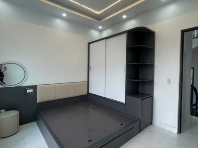 Bán căn nhà 3 tầng ngõ phố Tuệ Tĩnh, ph Bình Hàn, TP Hải Dương, 46.8m2, mt 4m, 3 ngủ, 3 vs 4