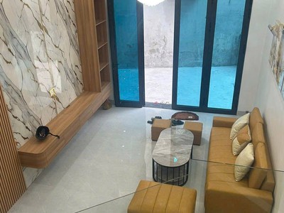 Bán căn nhà 4 tầng ngõ đường Nguyễn Văn Linh, ph Thanh Bình, TP HD, 50m2, mt 4m, 3 ngủ 4