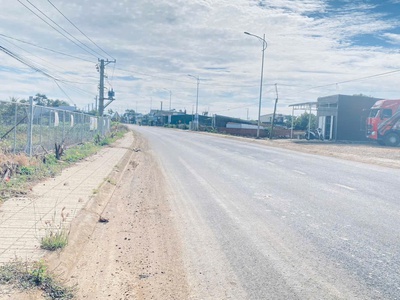 Nhà vườn nghỉ dưỡng mặt tiền chính tỉnh lộ 724, tân hội, lâm đồng 2