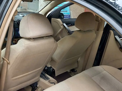 Chính chủ bán xe Chevrolet Aveo sx năm 2017 1