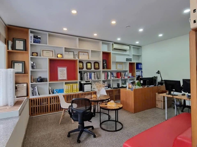 Mặt Hồ Quảng Khánh 9 Tầng View Hồ Mặt Tiền 8.5M 143 Tỷ Vị Trí Đẹp 2