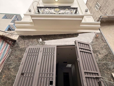 Bán nhà dòng tiền nguyễn đức cảnh 6 tầng thang máy long lanh hoàng mai 0