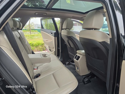 HUYNDAI tucson 2.0D máy Dầu  sản xuất 2021 ODO 9 VẠN KM   ZIN 9