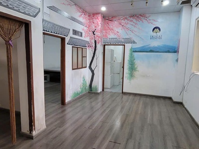 Cho thuê văn phòng làm việc rộng hơn 100m    không gian yên tĩnh, view sân vườn 3