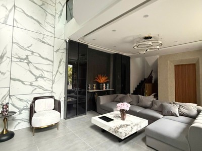 Nhà phúc lợi long biên - 6 tầng thang máy ngõ rộng gần ô tô tránh mặt tiền rộng đẹp hiếm. 0