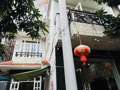 Bán nhà bùi minh trực ngang 8m gần chợ 4 tầng hoàn công mới ở ngay hoặc chdv- 0931172218 0