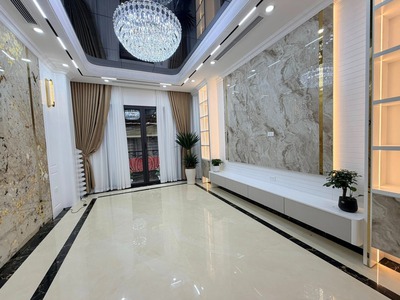 Siêu phẩm hoàng quốc việt 55m 6t thang máy nhỉnh 26 tỷ- ngõ thông ô tô kinh doanh 0