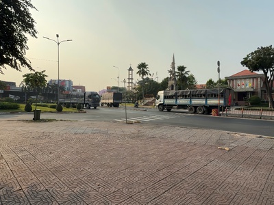 Bán đất tặng nhà mặt tiền tỉnh lộ 15, sát tttm centre mall củ chi, 95m2 chỉ 5 tỷ 1