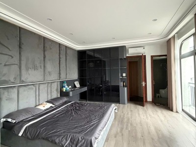 Nhà phúc lợi long biên - 6 tầng thang máy ngõ rộng gần ô tô tránh mặt tiền rộng đẹp hiếm. 4