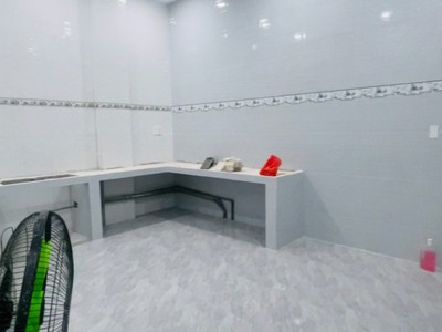 Bán nhà trong ngõ đường số 11, trường thọ, thủ đức, tp hcm - dt 102m2, cấp 4. giá 7,15 tỷ - sổ hồng 2