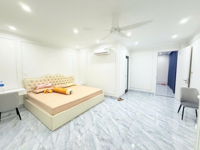 Bán nhà phố hoàng quốc việt - 121m 5 tầng lô góc hai mặt tiền ô tô vỉa hè an sinh kết hợp văn phòng 3