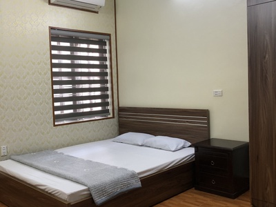 Cho thuê nhà khu phân lô Văn Cao, DT: 90m2, 5 p.ngủ khép kín. 8