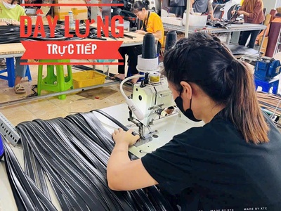 Khởi nghiệp bán ví da Thắt lưng da hàng có sẵn 1