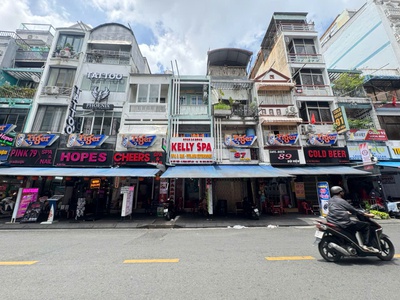 Bán nhà mt kinh doanh phố tây đ. bùi viện, quận 1 - dòng tiền thu về mỗi tháng 100trieu - liên hệ 0