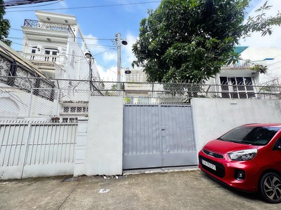 Bán biệt thự 2 tầng đường võ thị sáu, quận 1 - ngang hiếm 7,9m 26m - chính chủ 1 đời xưa 0