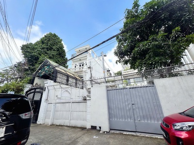 Bán biệt thự 2 tầng đường võ thị sáu, quận 1 - ngang hiếm 7,9m 26m - chính chủ 1 đời xưa 1