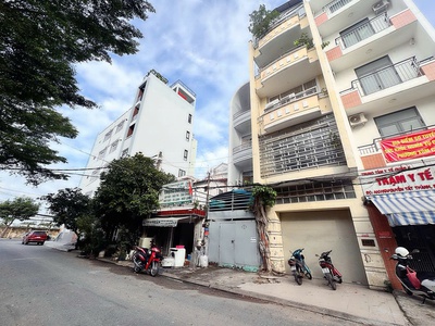 Duy nhất nhà bán mặt tiền kd đ.nguyễn tất thành, quận 4 - dt 4m 20m vuông chuẩn đẹp - dòng tiền đều 0