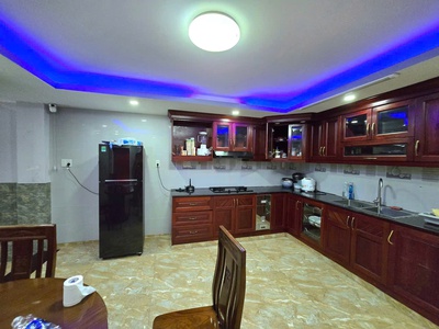 Siêu hiếm - nhà chính chủ - 5 tầng btct - 7pn lớn - hẻm 4m - vũ tùng - bình thạnh - gấp bán 10.8 tỉ 3