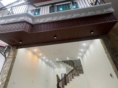 Nhà dân xây cực hiếm chợ may 10 oto con vào nhà dt 50m - mt 5m chẵn 10 tỷ 1