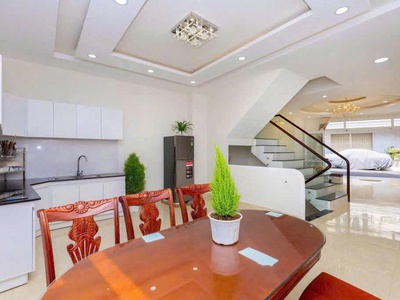 Cho thuê villa 6 phòng golden hills p4 đà lạt full nội thất 14 triệu 2