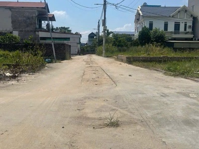 Đất đẹp thôn ấp tre  tổ 9, quang minh , mê linh. vuông vắn, mt rộng, đường thông bàn cờ 0