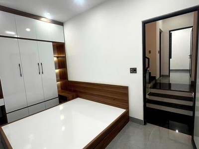 Bán căn nhà 3 tầng ngõ phố Bình Lộc, ph Tân Bình, TP HD, 48.4m2, mt 4.6m, 3 ngủ, 3 vs, ngõ oto 4