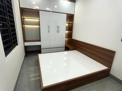 Bán căn nhà 3 tầng ngõ phố Bình Lộc, ph Tân Bình, TP HD, 48.4m2, mt 4.6m, 3 ngủ, 3 vs, ngõ oto 5