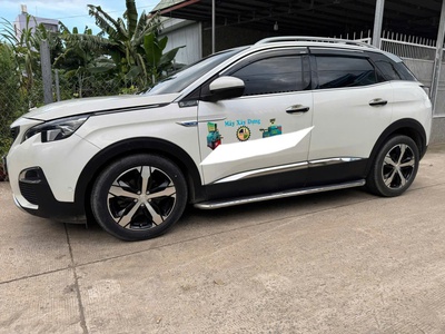 Bán xe Peugeot 3008 đời 2018   xe gia đình, giá tốt 3