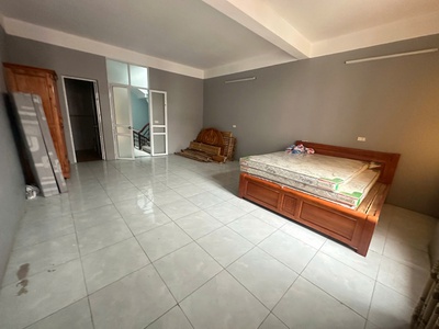 Bán và cho thuê nhà tại Định Trung, Vĩnh yên, Vĩnh Phúc. Giá chỉ 8,5 tỷ 1