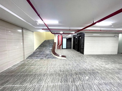 Cho thuê Tòa Văn Phòng VIP 10 Tầng Xây Mới Mặt Phố Hoàng Ngân. Vị Trí Lô Góc. DT 360m2. MT 12m 4