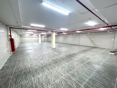 Cho thuê Tòa Văn Phòng VIP 10 Tầng Xây Mới Mặt Phố Hoàng Ngân. Vị Trí Lô Góc. DT 360m2. MT 12m 5