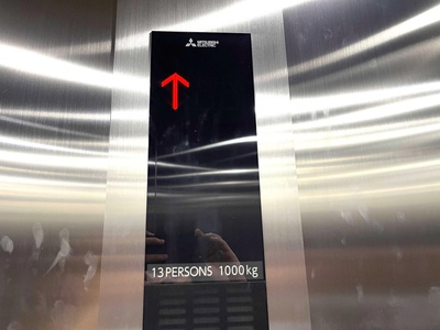 Cho thuê Tòa Văn Phòng VIP 10 Tầng Xây Mới Mặt Phố Hoàng Ngân. Vị Trí Lô Góc. DT 360m2. MT 12m 7