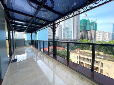 Cho thuê Tòa Văn Phòng VIP 10 Tầng Xây Mới Mặt Phố Hoàng Ngân. Vị Trí Lô Góc. DT 360m2. MT 12m 18