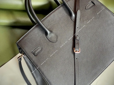 Tìm Đối Tác Bán Lẻ Đồ Da Toàn Quốc - Xưởng XTC Có VAT 19