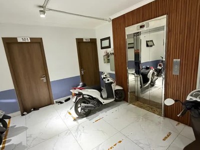 Bán Nhà Yên Hòa. Cầu Giấy. 8 Tầng Thang Máy. DT 135m2. MT 7m. Giá 39.7 Tỷ. 0