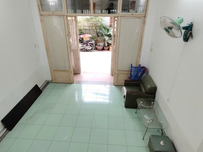 Cho thuê nhà riêng 388/5 Huỳnh Tấn Phát, hẻm Xe Hơi, 130m2, 4PN, 2WC, giá ưu đãi 13