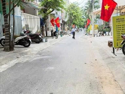 Bán nhà 2 mặt tiền góc tôn thất thiệp   an thượng, gần đh kinh tế, dt 64m2   phố ăn uống 0