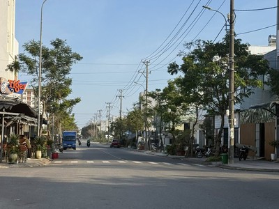 Bán đất mặt tiền trần triệu luật   đường 10,5m-trục đường kinh doanh 0