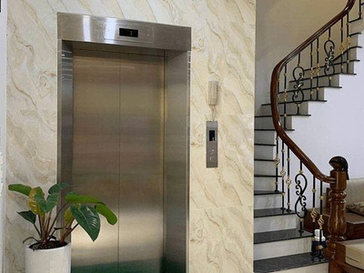 Chỉ 8,5 tỷ   nhà 5 tầng thang máy   mặt ngõ   trung tâm hai bà trưng 1