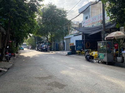 Bán nhà tân thới nhất 8 q12    8 x19     trêt lầu 10 tỷ 1