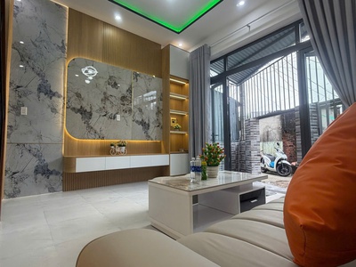 Bán nhà 2 tầng kiệt ô tô vào đến nhà k82 nguyễn lương bằng 2