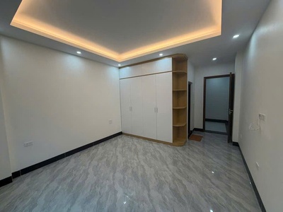 Siêu phẩm phân lô - ô tô đỗ cửa - 50m ra mặt đường 32 - gần đh công nghiệp hà nội 4