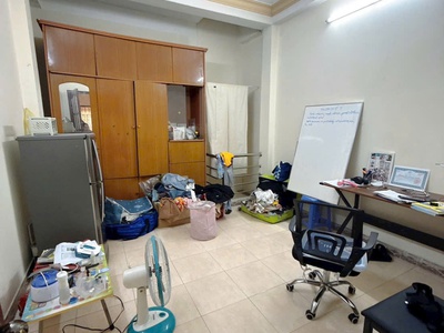 Nhà 4 tầng hẻm xe tải ôtô trong nhà âu dương lân p3q8. giá 8,8 tỷ tl 4