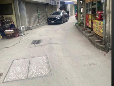 Cc cần cho thuê nhà ngõ lĩnh nam, 32m  x 5 tầng, 3 ngủ, 3 vệ sinh, 11 triệu 1